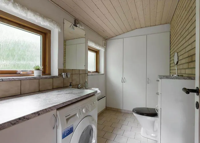 4792-ronne-stampen-vej-6-hus-5 度假居